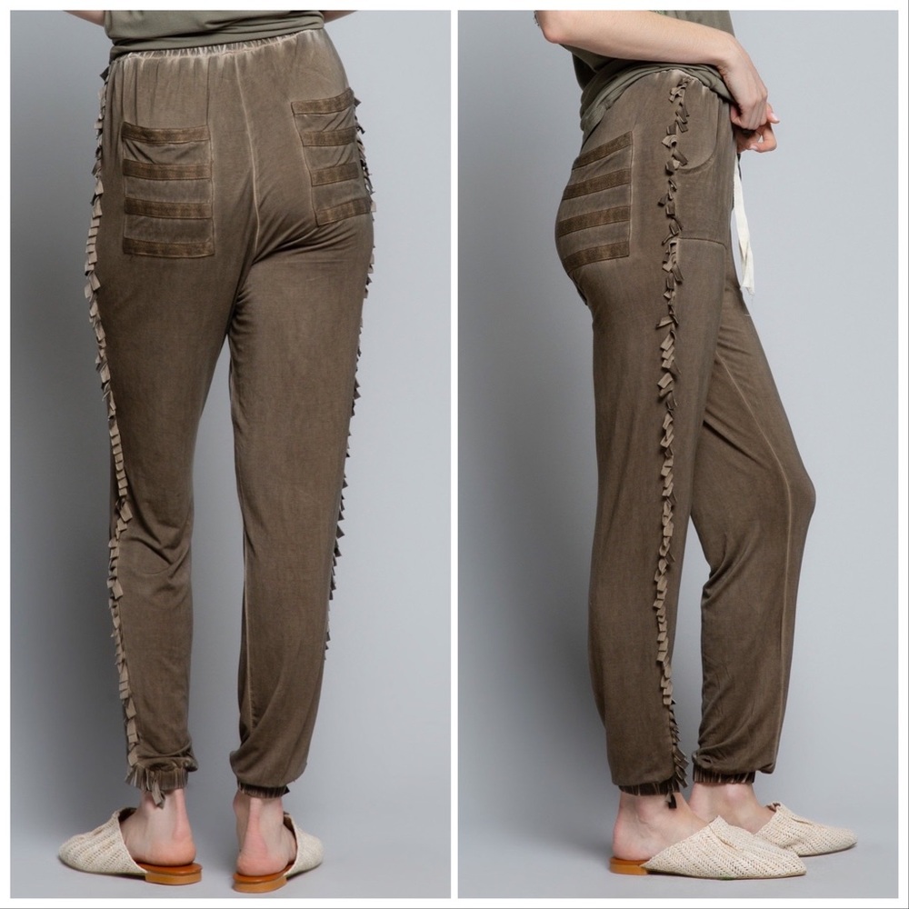 POL On the Fringe Mineral wash Joggers - Picture 5 of 12